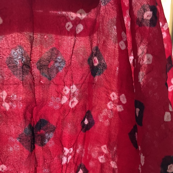 Fabindia Silk Red Scarf with White & Black Diamond Pattern & Black Ends - Picture 10 of 10